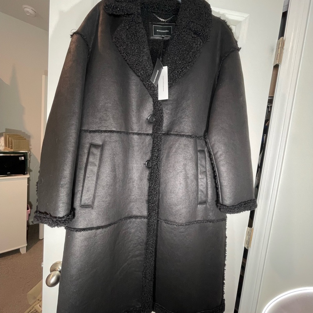 BCBGMaxAzria Black Teddy Jacket Cozy Chic Style